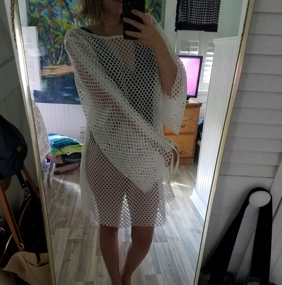 Venus Fishnet cover up - Picture 10 of 10